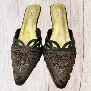 Vintage Metro 7 “Gypsy” Beaded Brown Satin Mule Kitten Heels. Size 7.5